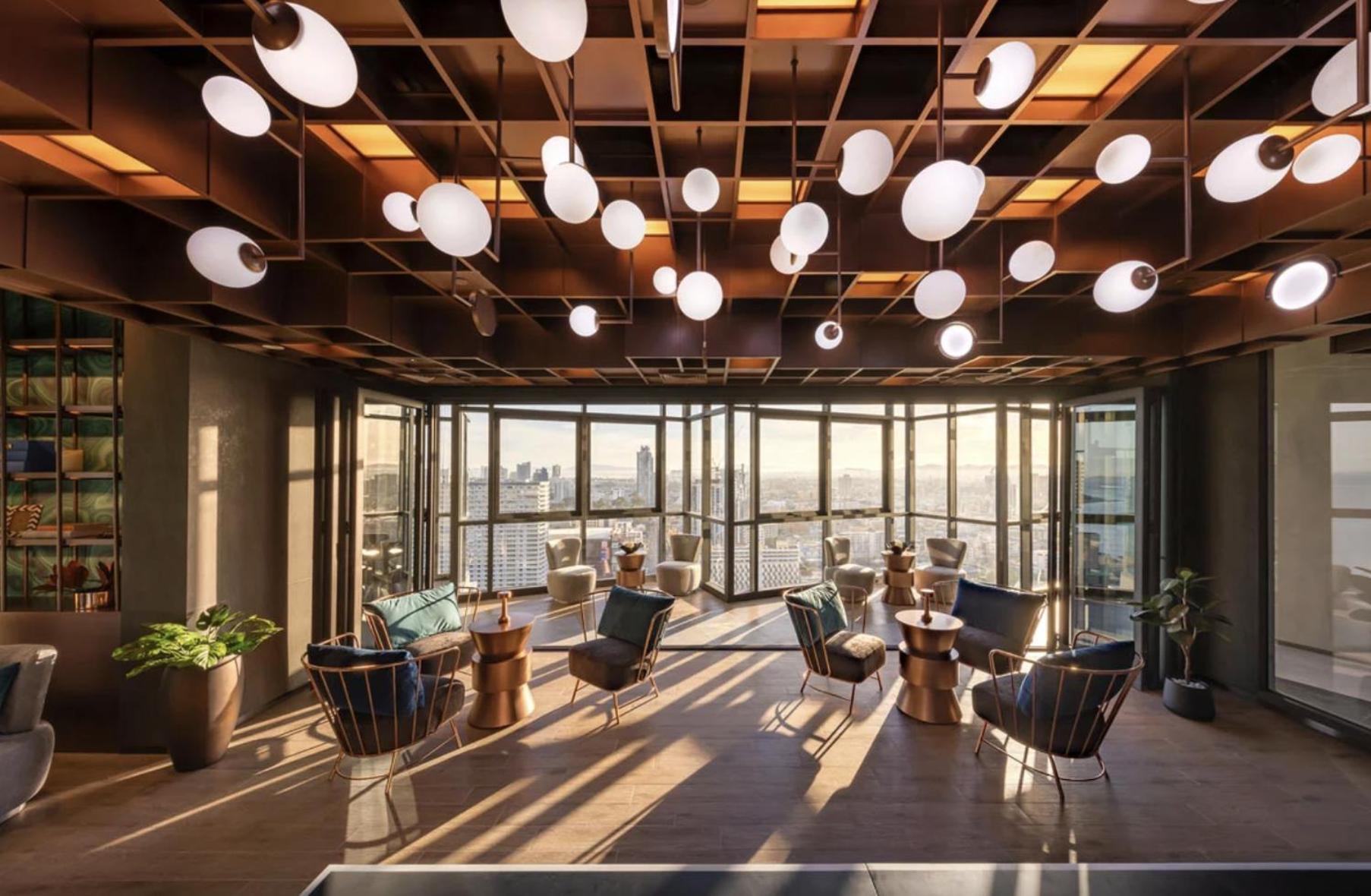 Edge Central Pattaya, Luxury Place, High Speed Internet Exterior photo