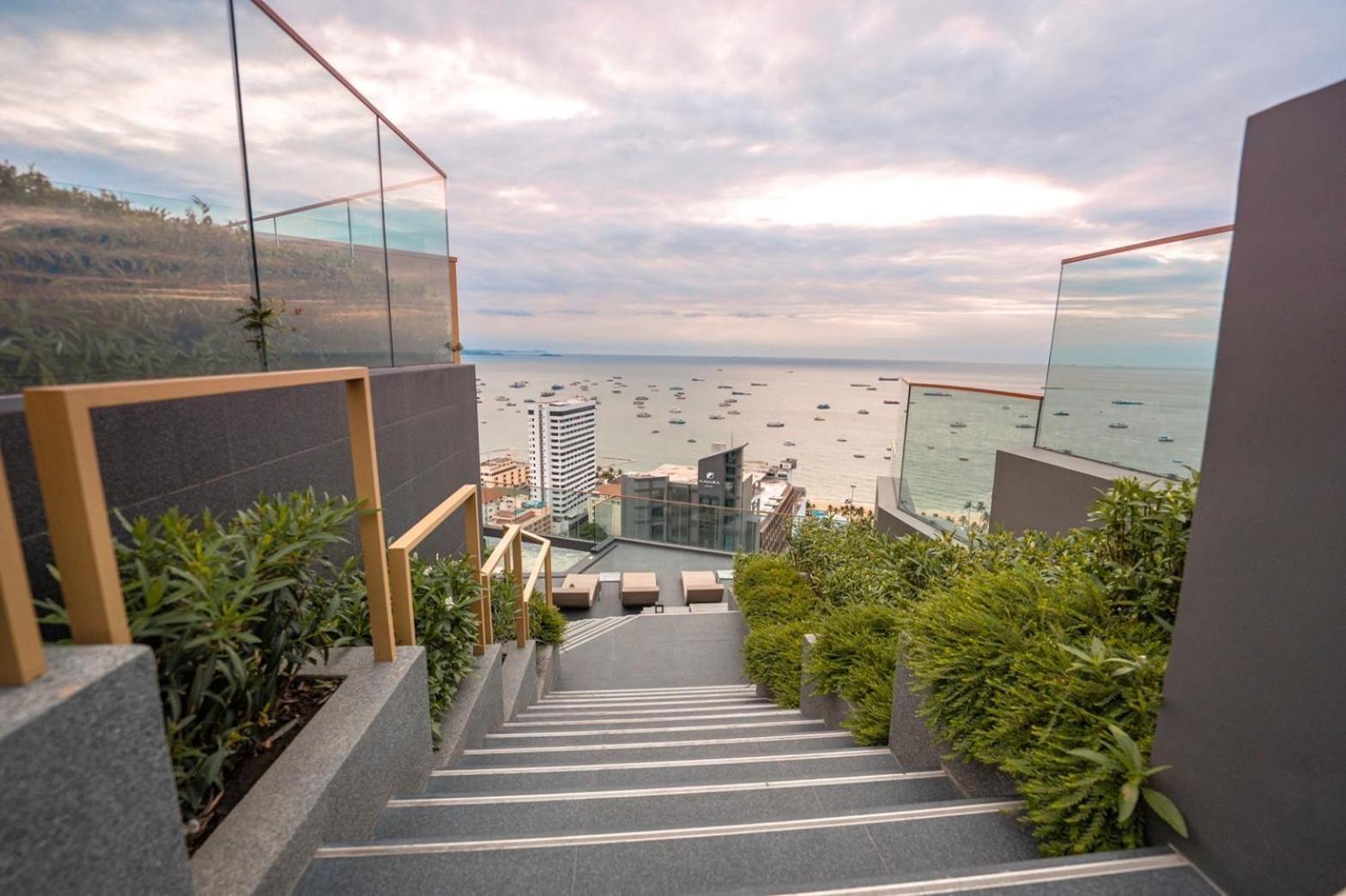 Edge Central Pattaya, Luxury Place, High Speed Internet Exterior photo
